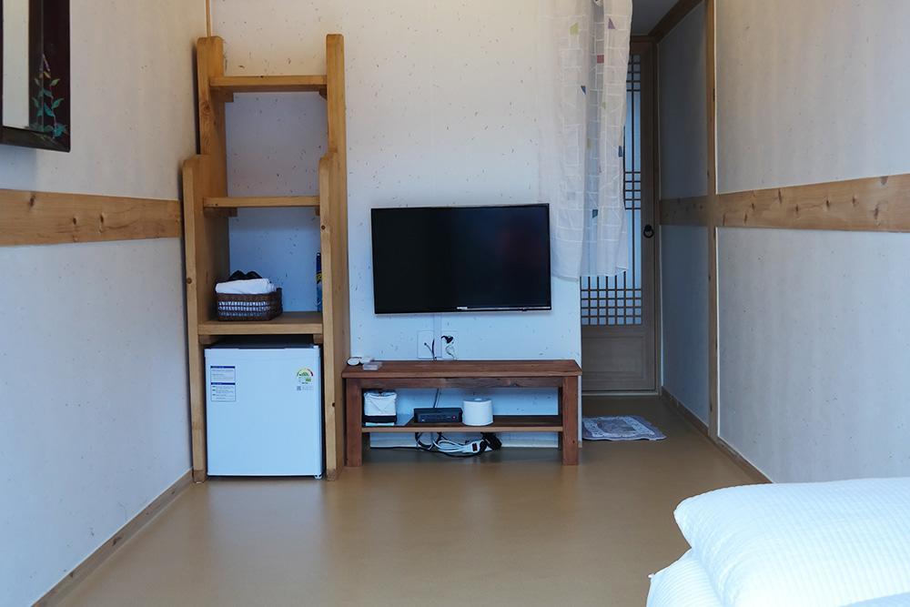 Yeonwoodang Guesthouse จอนจู ภายนอก รูปภาพ
