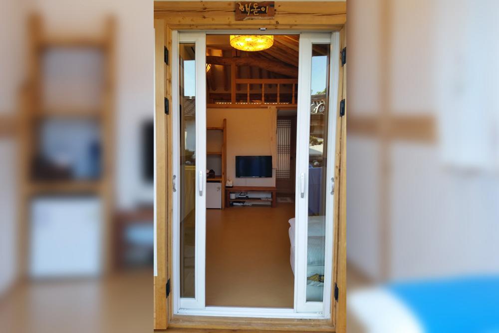 Yeonwoodang Guesthouse จอนจู ภายนอก รูปภาพ